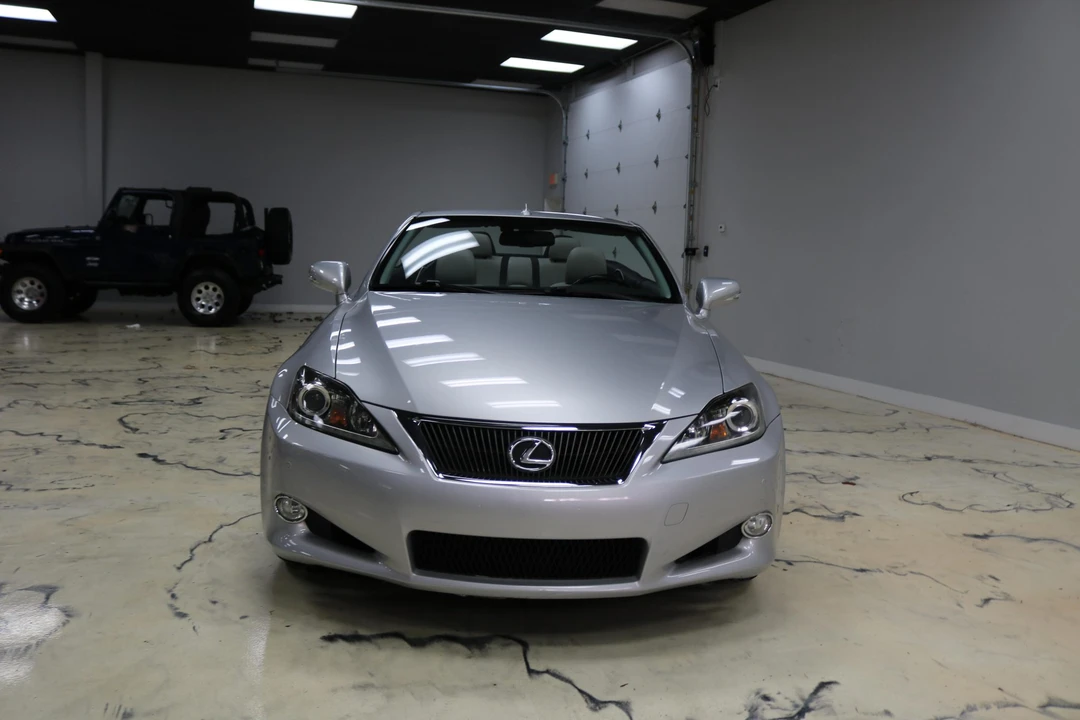 2011 Lexus IS 2nd Gen - Image 7 of 31