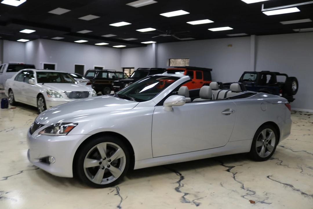 2011 Lexus IS 2nd Gen - Image 3 of 31