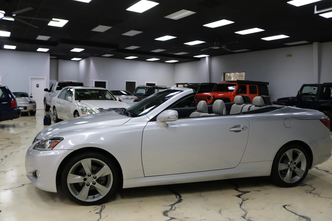 2011 Lexus IS 2nd Gen - Image 2 of 31
