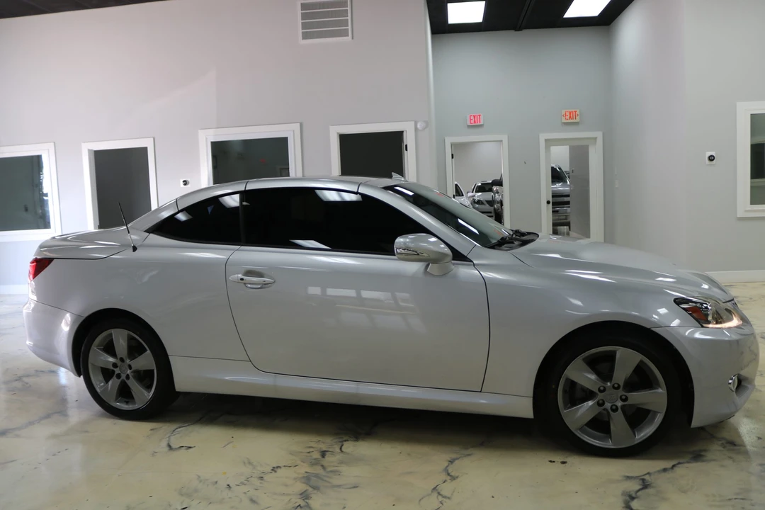 2011 Lexus IS 2nd Gen - Image 30 of 31