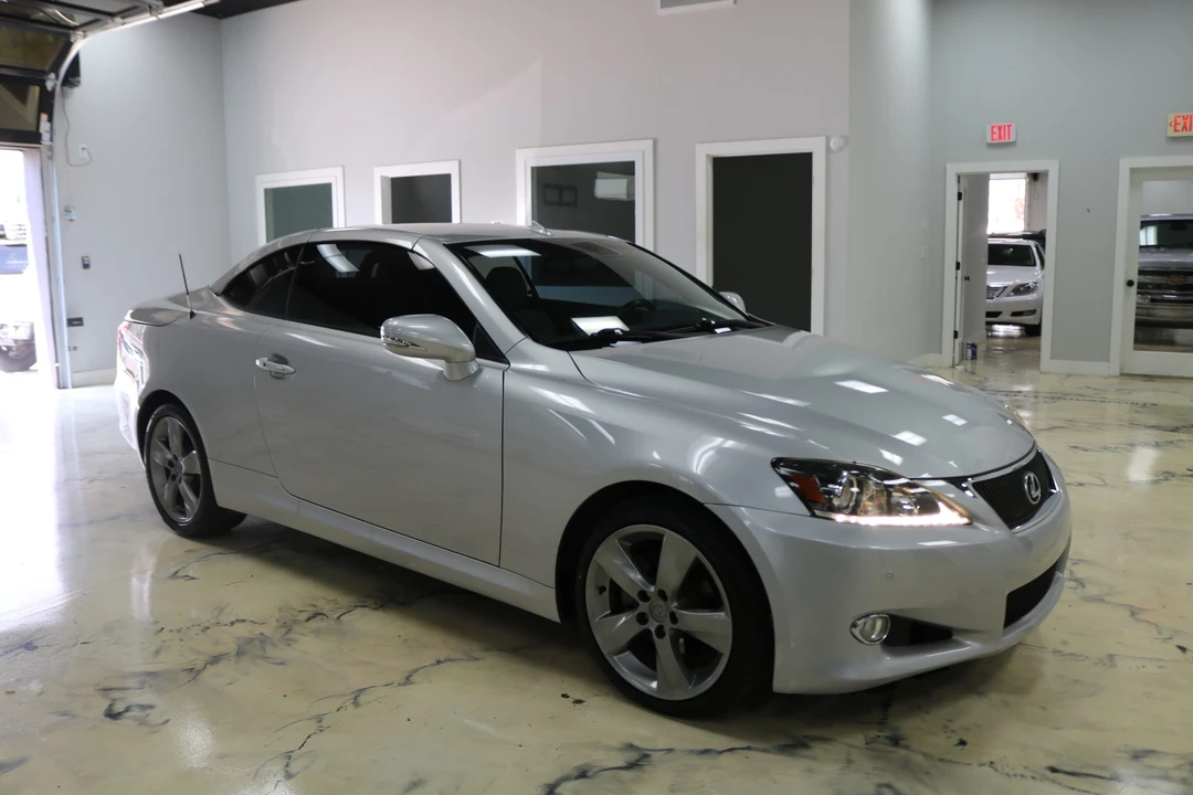 2011 Lexus IS 2nd Gen - Image 28 of 31