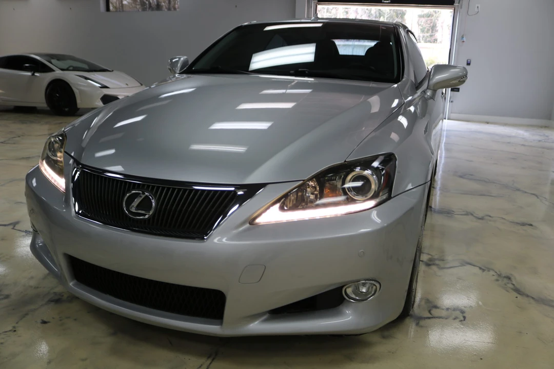 2011 Lexus IS 2nd Gen - Image 24 of 31