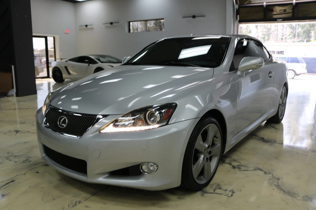 2011 Lexus IS 2nd Gen - Image 23 of 31