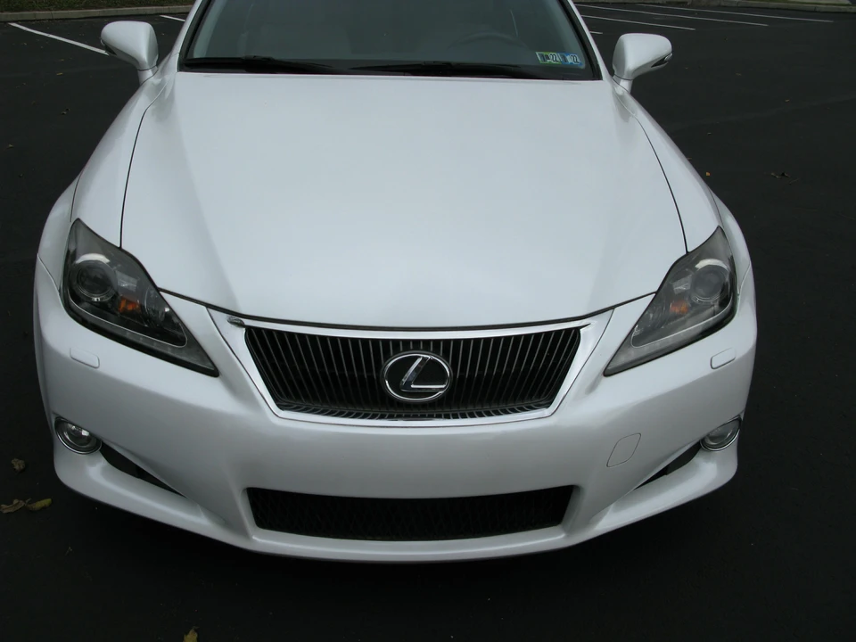 2011 Lexus IS 2nd Gen - Image 16 of 31