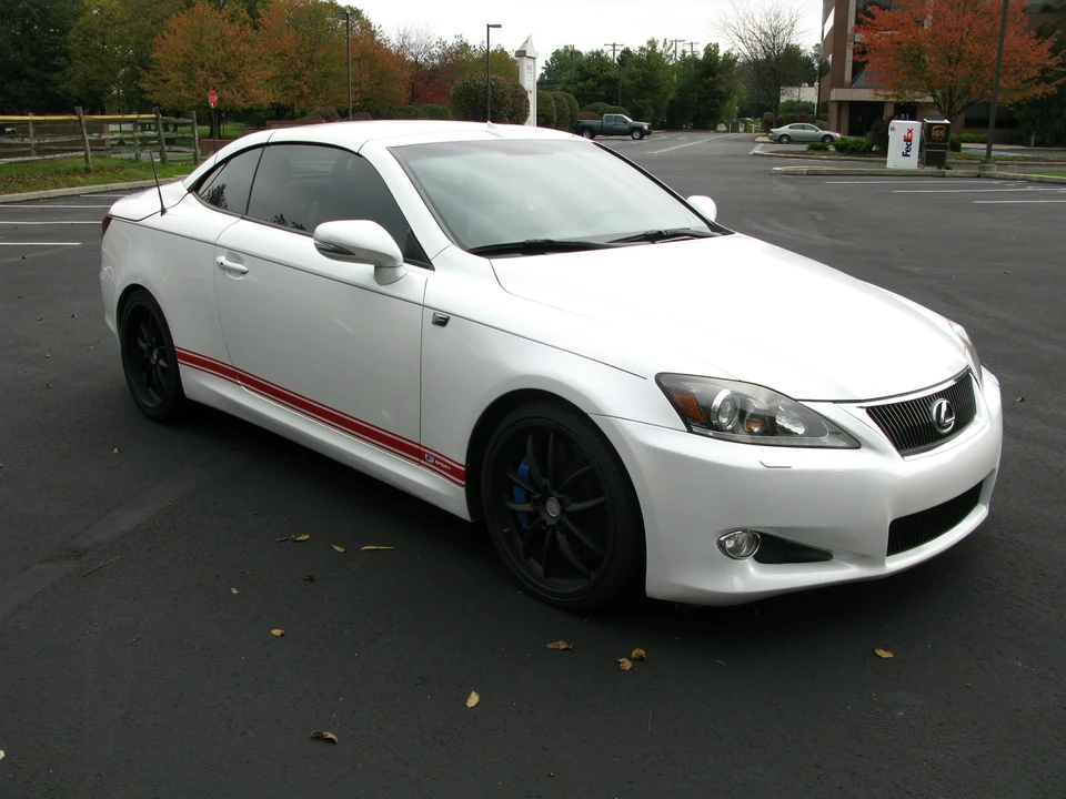 2011 Lexus IS 2nd Gen - Image 15 of 31