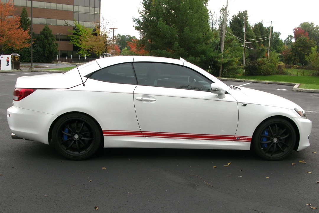 2011 Lexus IS 2nd Gen - Image 14 of 31