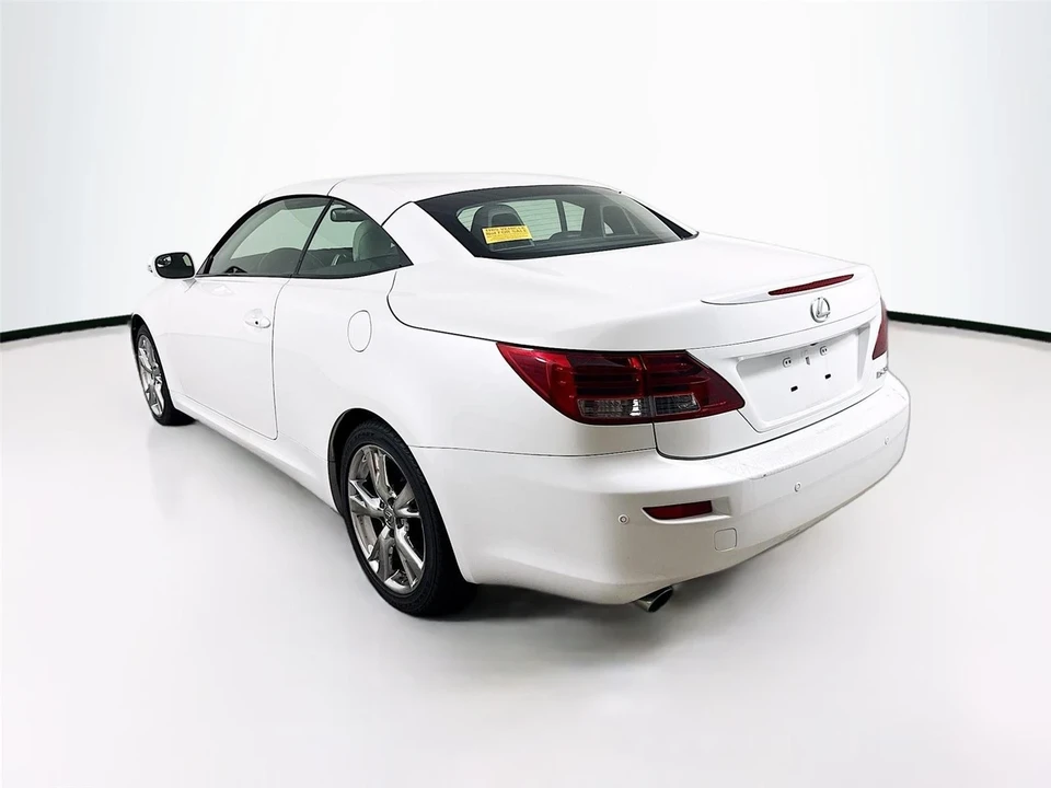 2011 Lexus IS 2nd Gen - Image 5 of 12