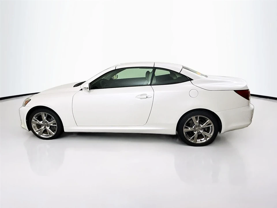 2011 Lexus IS 2nd Gen - Image 4 of 12