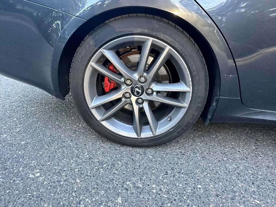 2011 Lexus IS 2nd Gen - Image 14 of 16
