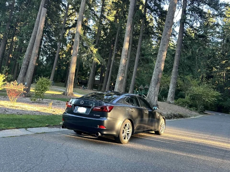 2011 Lexus IS 2nd Gen - Image 3 of 16