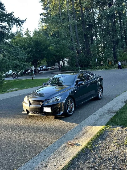 2011 Lexus IS 2nd Gen - Image 2 of 16