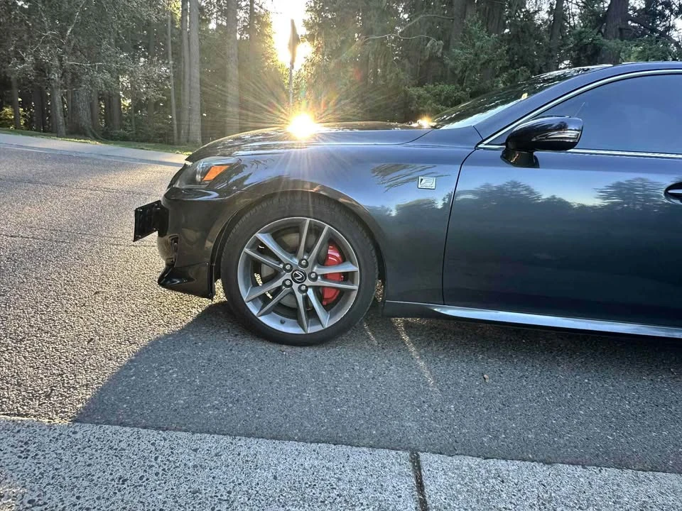 2011 Lexus IS 2nd Gen - Image 12 of 16
