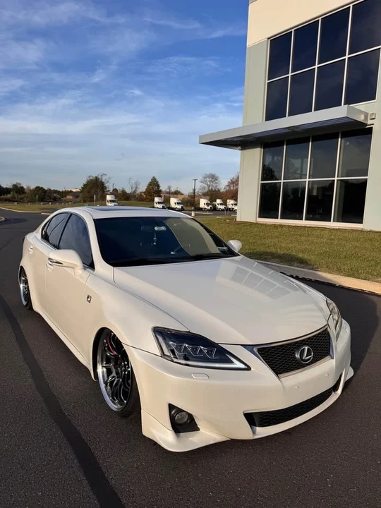 2011 Lexus IS 2nd Gen - Image 18 of 18