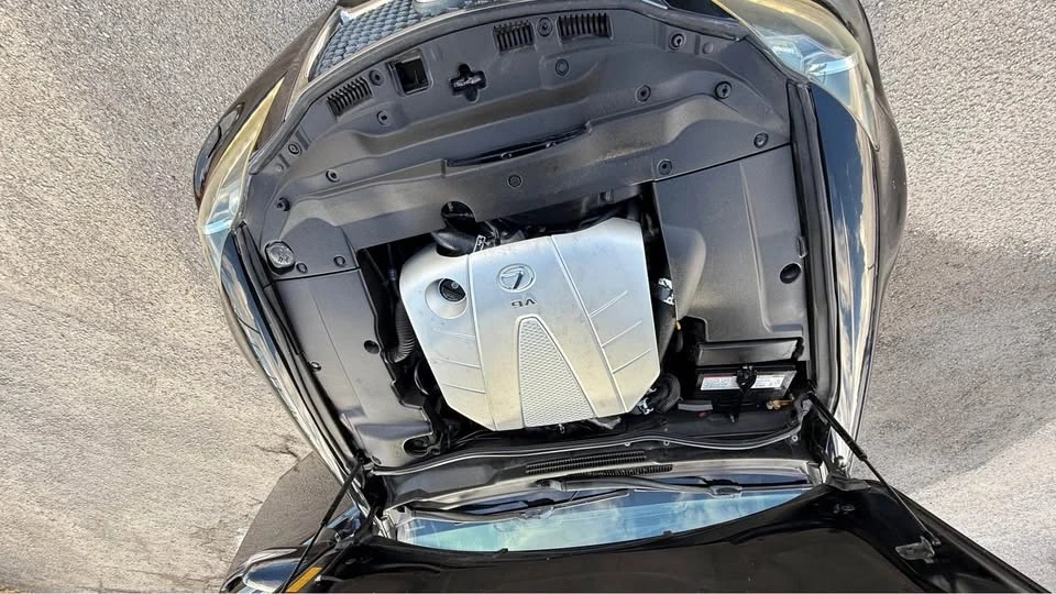 2011 Lexus IS 2nd Gen - Image 16 of 19