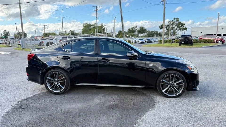 2011 Lexus IS 2nd Gen - Image 5 of 19