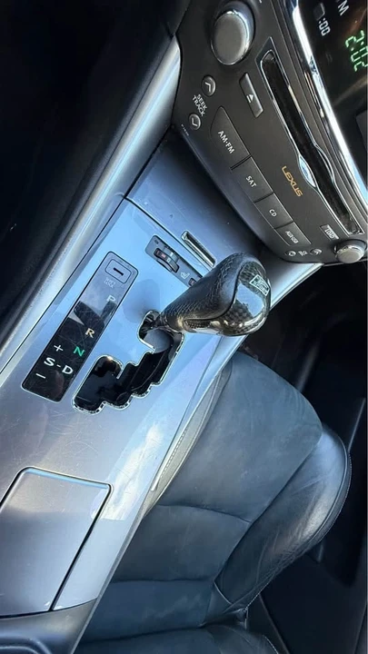 2011 Lexus IS 2nd Gen - Image 14 of 19