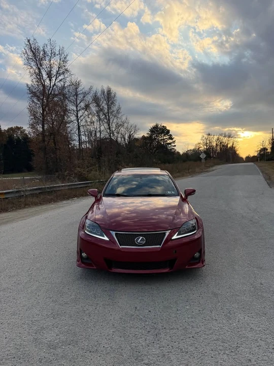 2011 Lexus IS 2nd Gen - Image 9 of 17