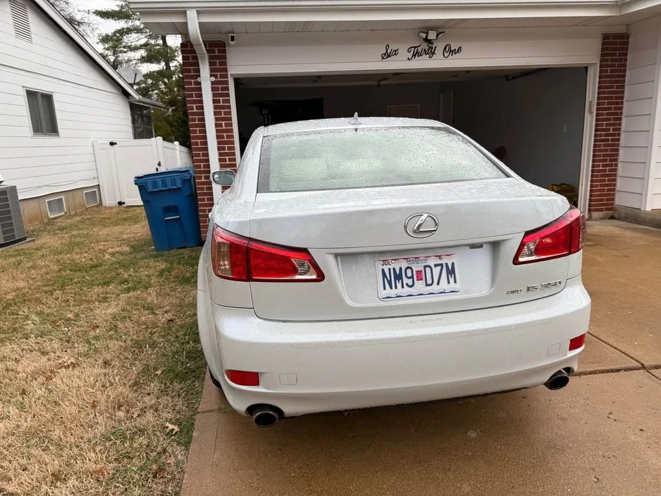 2011 Lexus IS 2nd Gen - Image 3 of 7