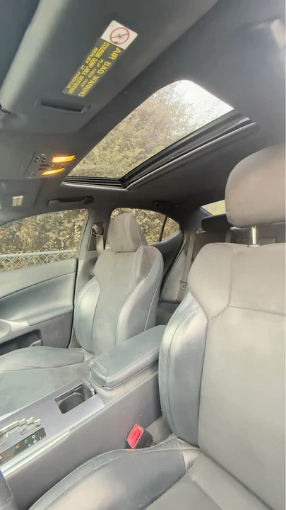 2011 Lexus IS 2nd Gen - Image 5 of 9