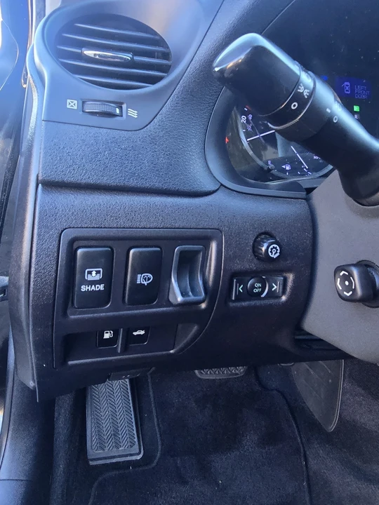 2011 Lexus IS 2nd Gen - Image 18 of 21