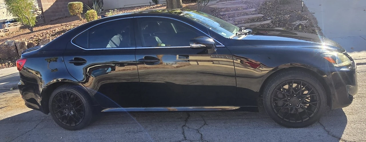 2011 Lexus IS 2nd Gen - Image 4 of 21