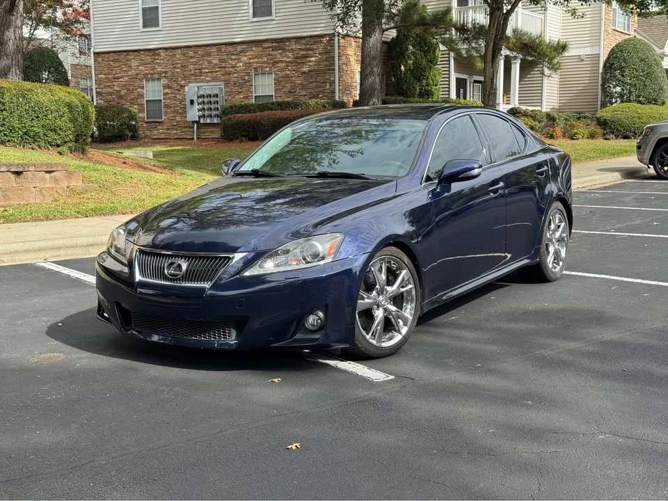 2011 Lexus IS 2nd Gen - Image 8 of 15