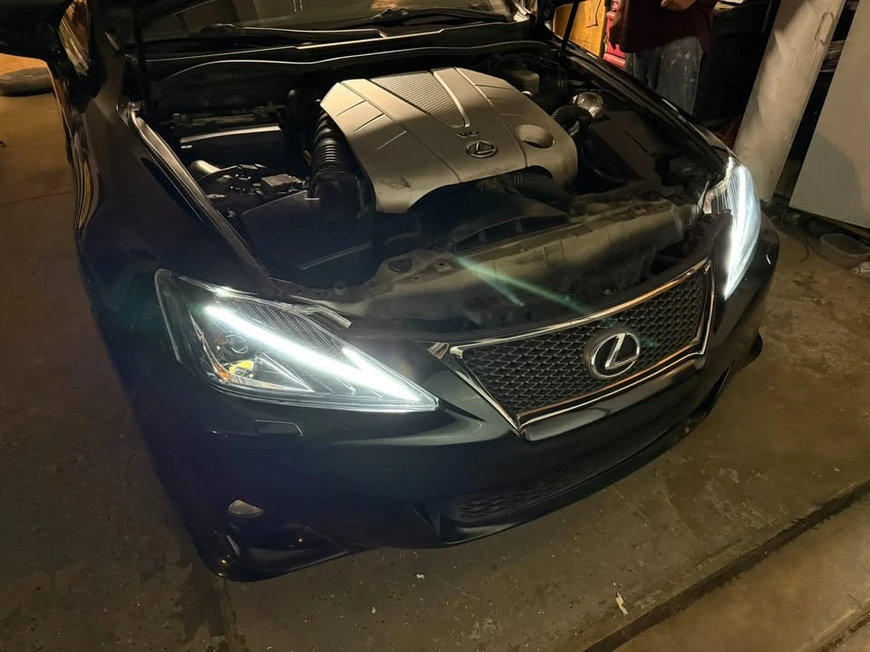 2011 Lexus IS 2nd Gen - Image 14 of 14