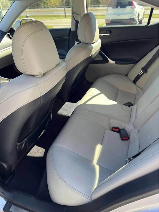 2011 Lexus IS 2nd Gen - Image 6 of 6