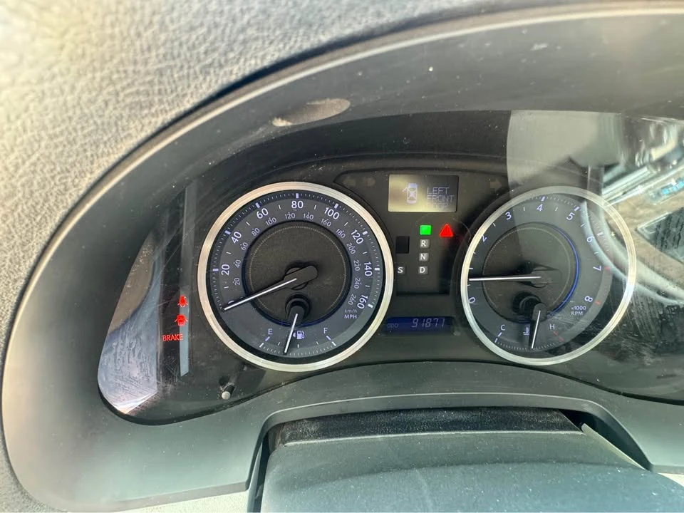 2011 Lexus IS 2nd Gen - Image 8 of 9