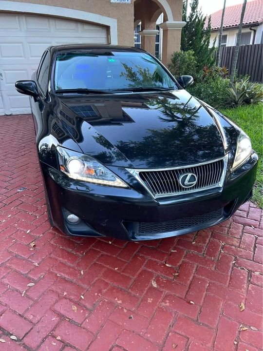 2011 Lexus IS 2nd Gen - Image 2 of 6