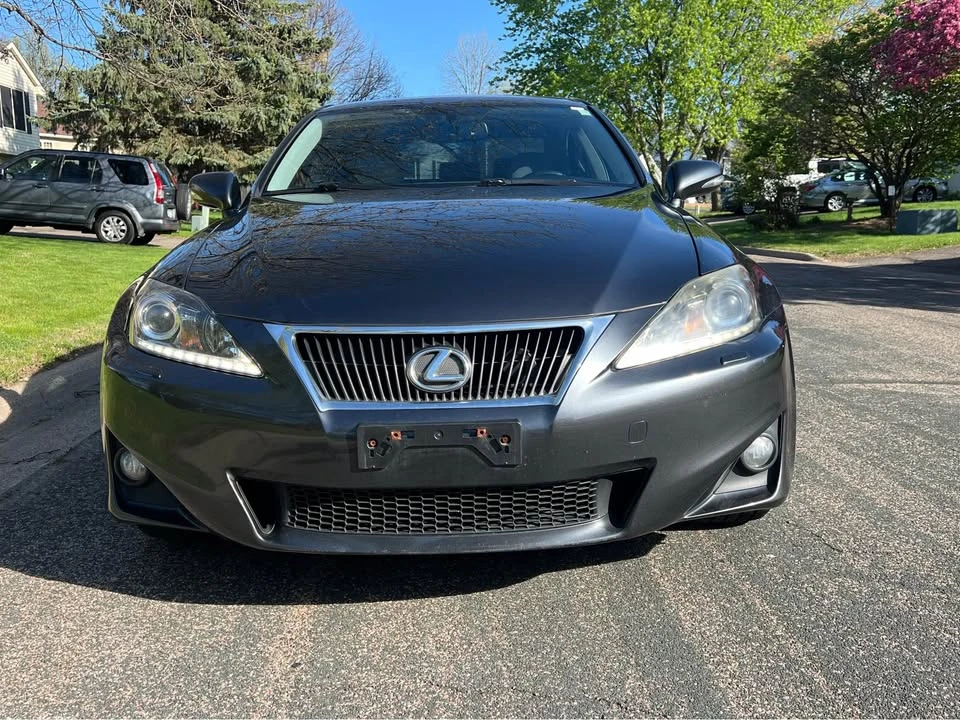 2011 Lexus IS 2nd Gen - Image 6 of 20