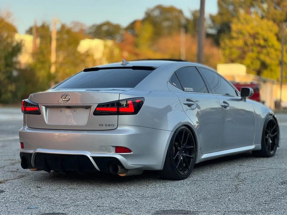 2011 Lexus IS 3rd Gen - Image 6 of 15