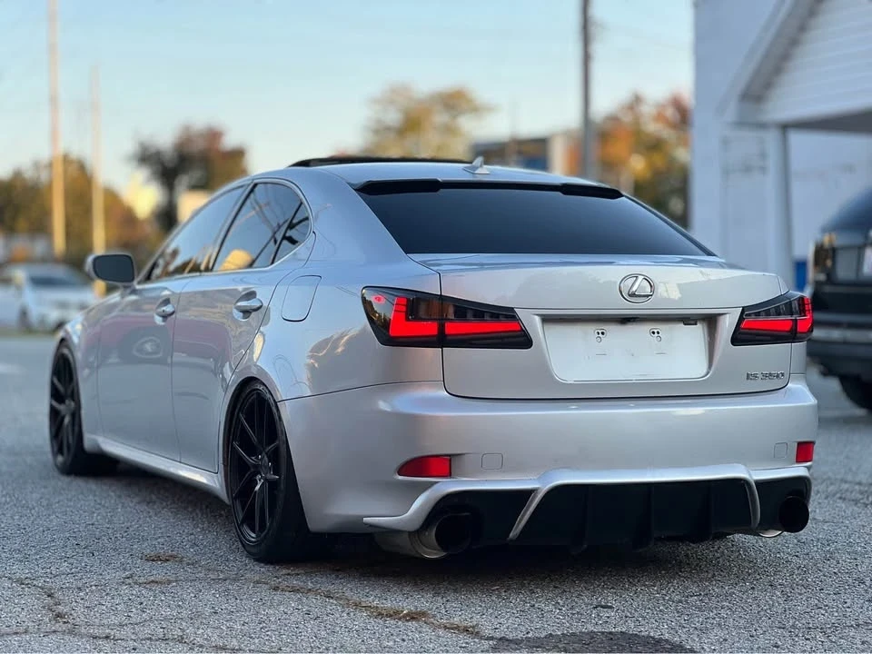 2011 Lexus IS 3rd Gen - Image 4 of 15