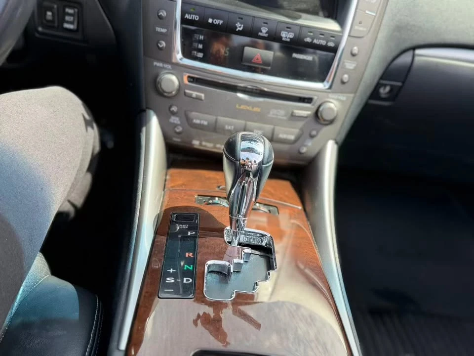 2011 Lexus IS 2nd Gen - Image 19 of 20