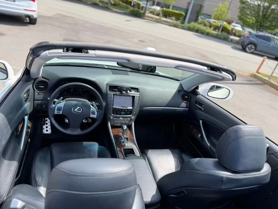 2011 Lexus IS 2nd Gen - Image 14 of 20