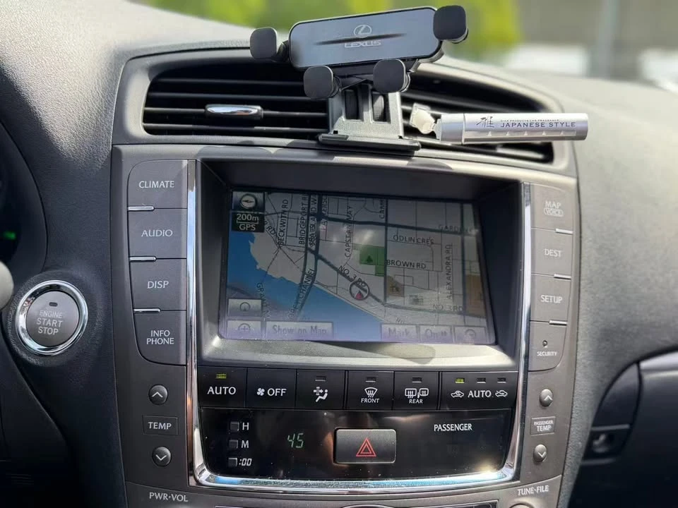 2011 Lexus IS 2nd Gen - Image 18 of 20