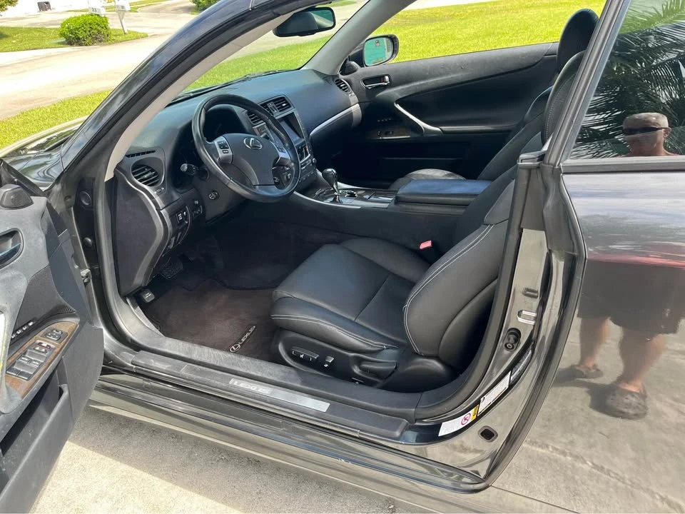 2011 Lexus IS 2nd Gen - Image 7 of 10