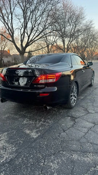 2011 Lexus IS 2nd Gen - Image 16 of 20
