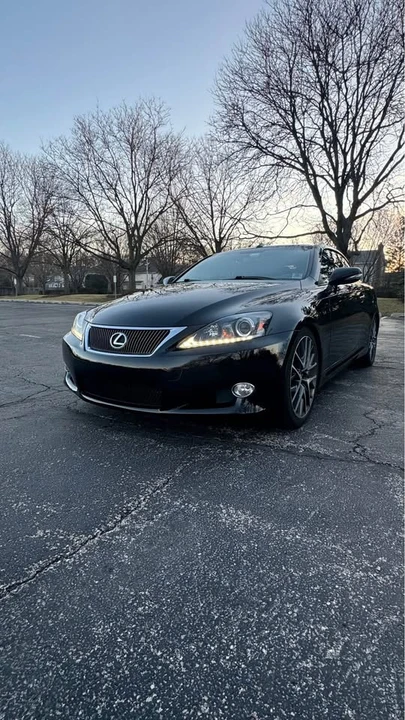 2011 Lexus IS 2nd Gen - Image 15 of 20