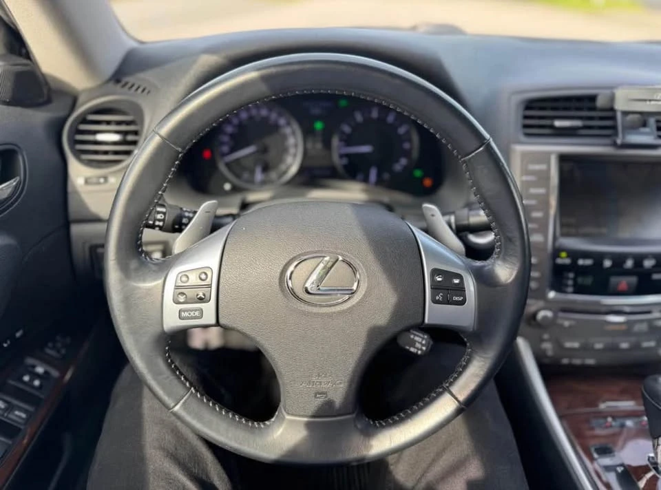 2011 Lexus IS 2nd Gen - Image 15 of 15