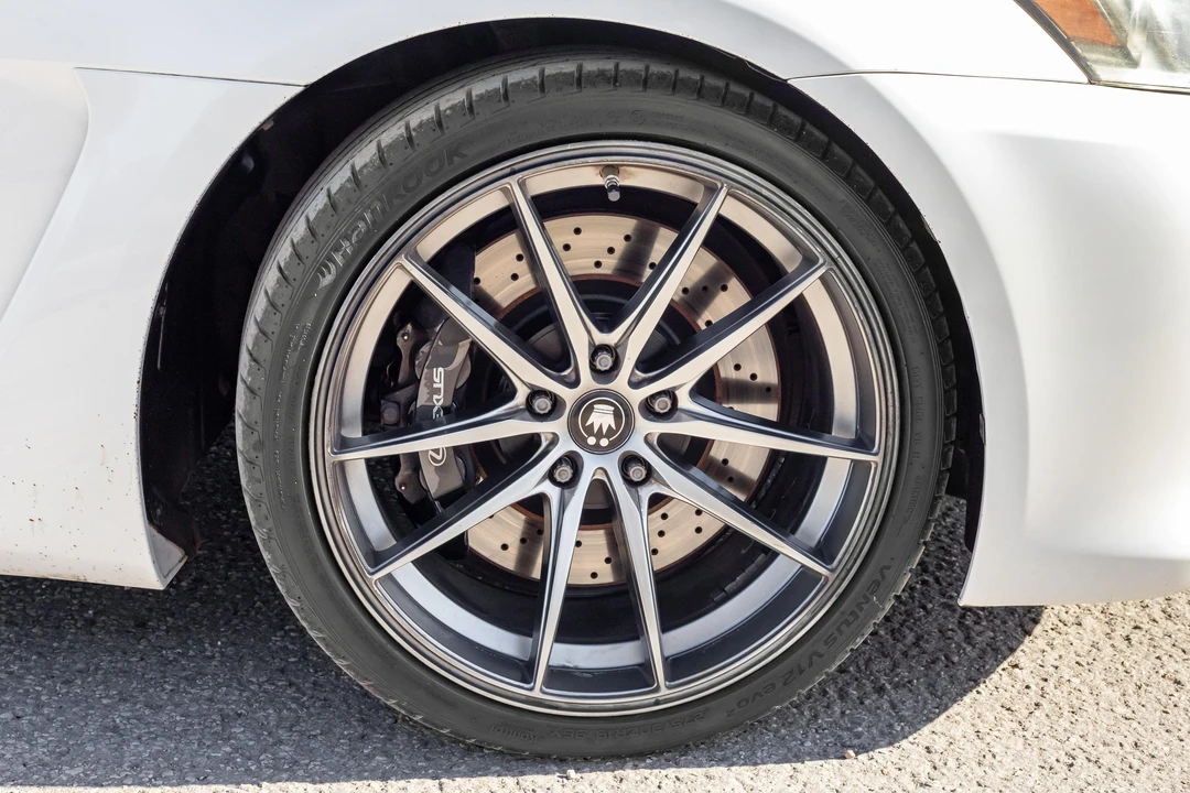 2011 Lexus IS F 2nd Gen - Image 26 of 31