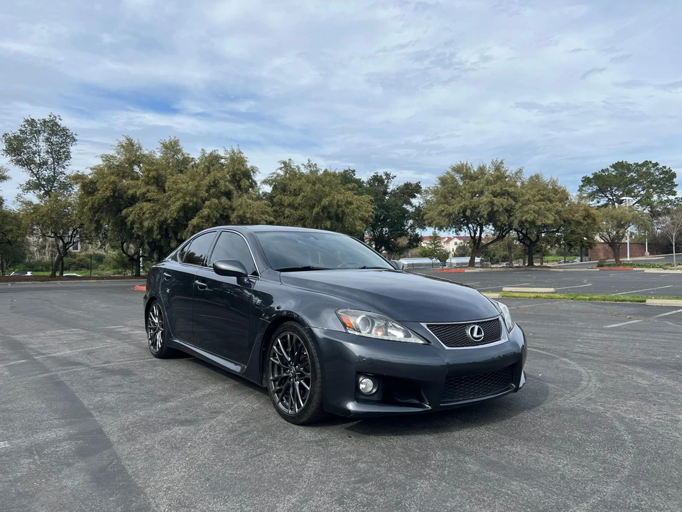 2011 Lexus IS F 2nd Gen - Image 19 of 31