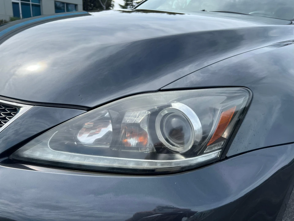 2011 Lexus IS F 2nd Gen - Image 21 of 31