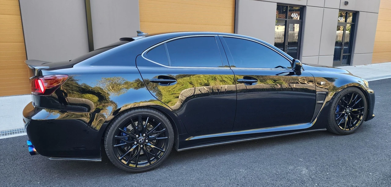 2011 Lexus IS F 2nd Gen - Image 28 of 31