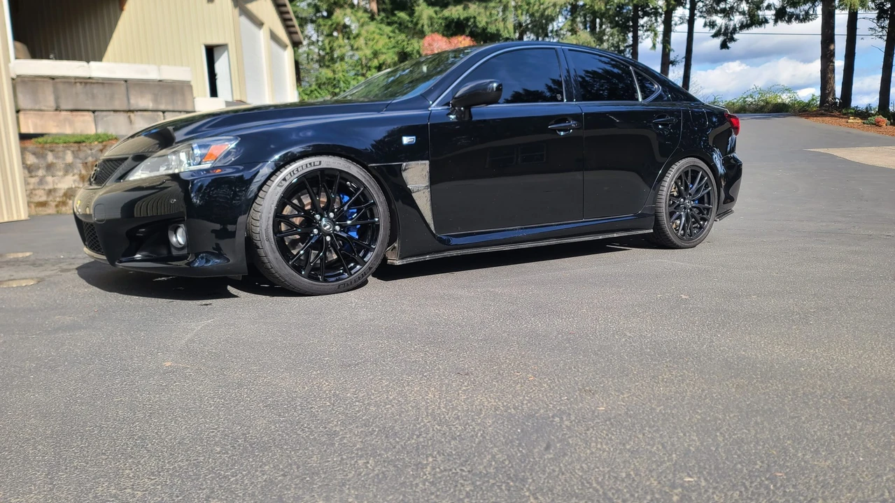 2011 Lexus IS F 2nd Gen - Image 9 of 31