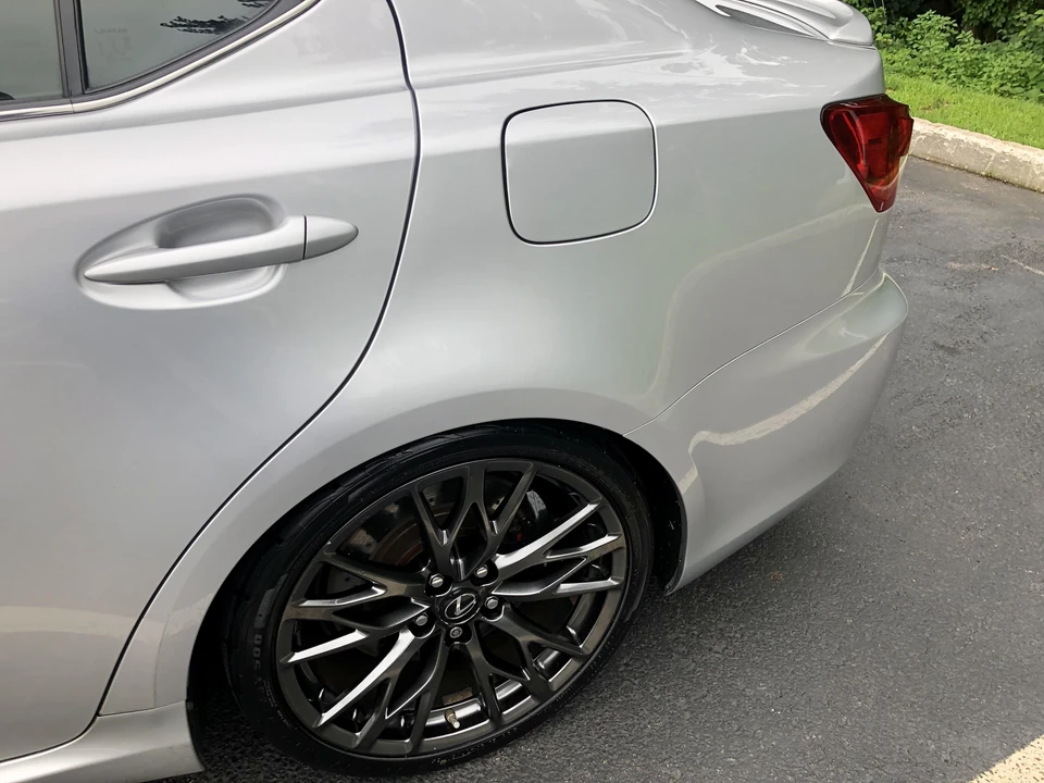 2011 Lexus IS F 2nd Gen - Image 28 of 30