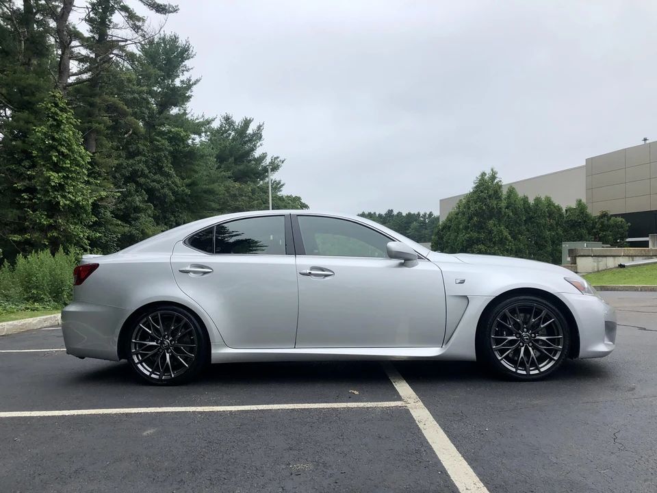 2011 Lexus IS F 2nd Gen - Image 18 of 30