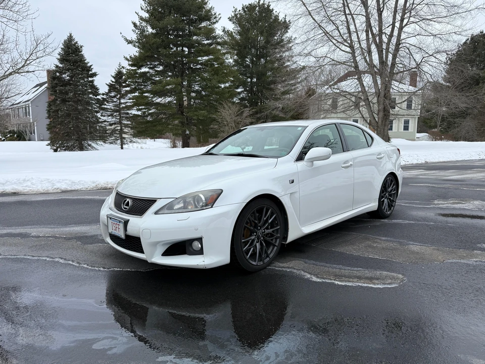 2011 Lexus IS F 2nd Gen - Image 9 of 31