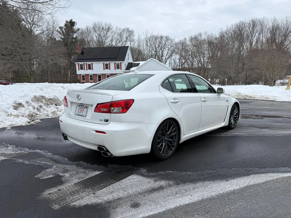2011 Lexus IS F 2nd Gen - Image 16 of 31