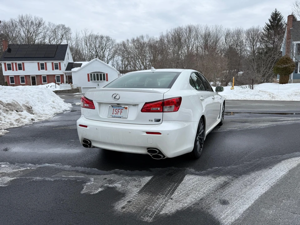2011 Lexus IS F 2nd Gen - Image 15 of 31